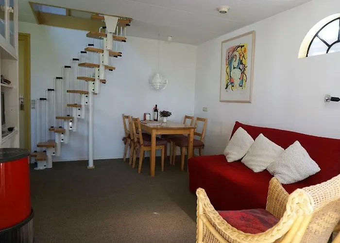 Waterland Lägenhet Middelie